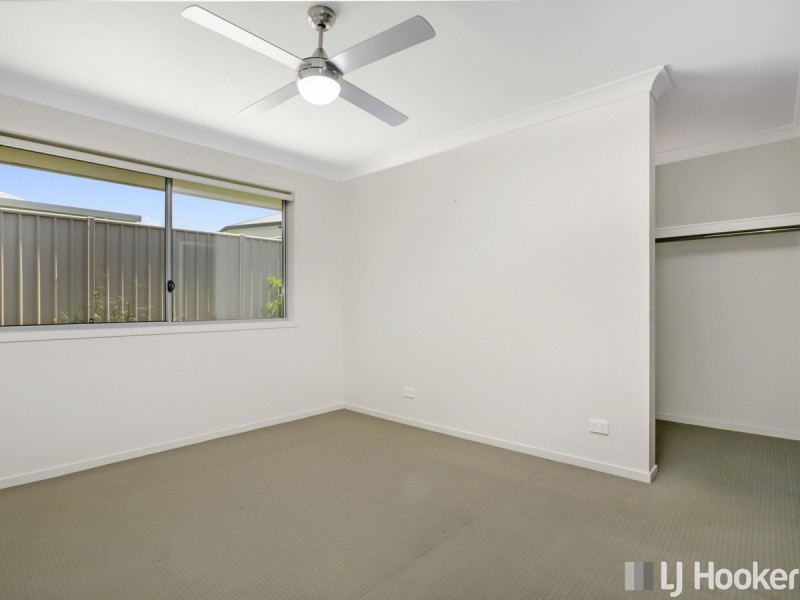 52 Capella Drive, Redland Bay QLD 4165