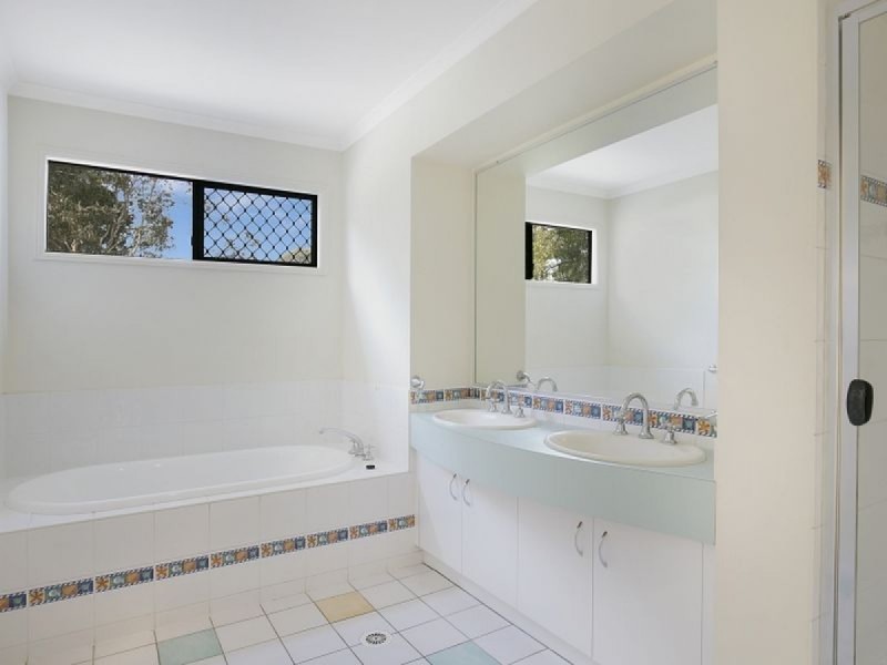 24 Beveridge Road, Thornlands QLD 4164