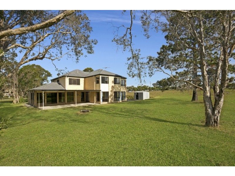 24 Beveridge Road, Thornlands QLD 4164