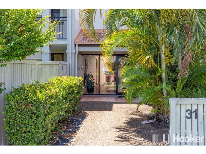 8/31 Passage Street, Cleveland QLD 4163