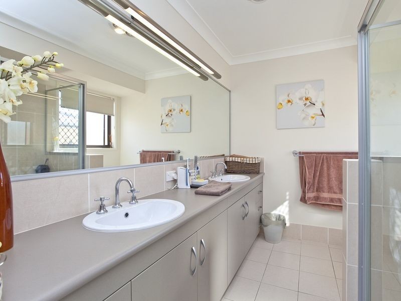 52 Manning Esplanade, Thornlands QLD 4164