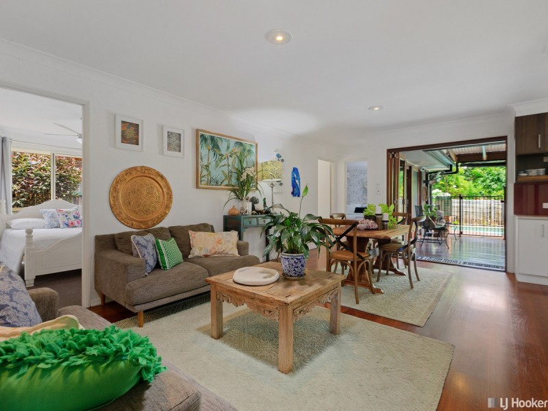 71 Clive Road, Birkdale QLD 4159