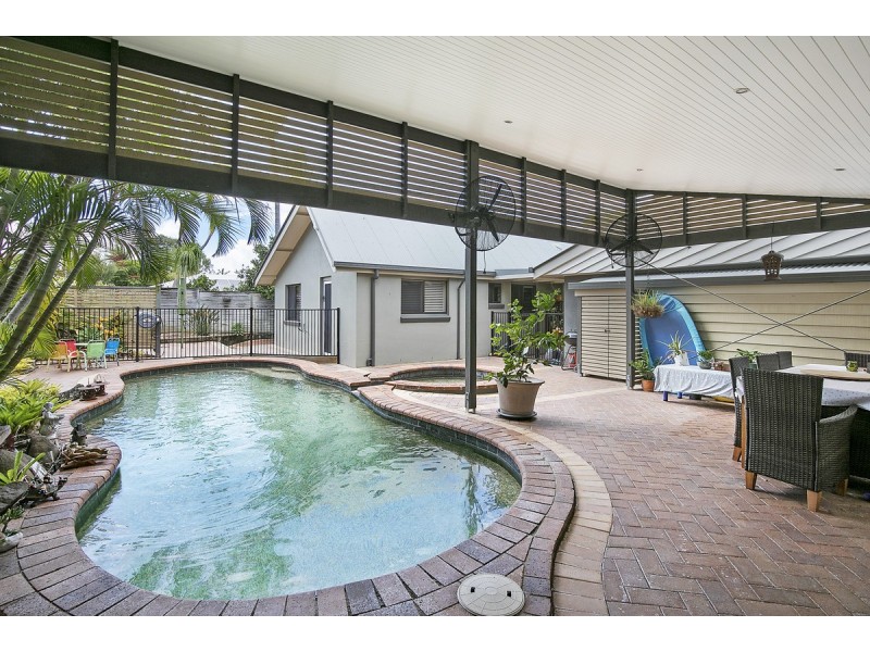 6 Julieanne Court, Cleveland QLD 4163