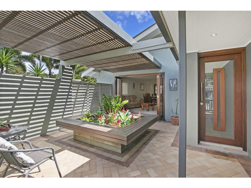 6 Julieanne Court, Cleveland QLD 4163