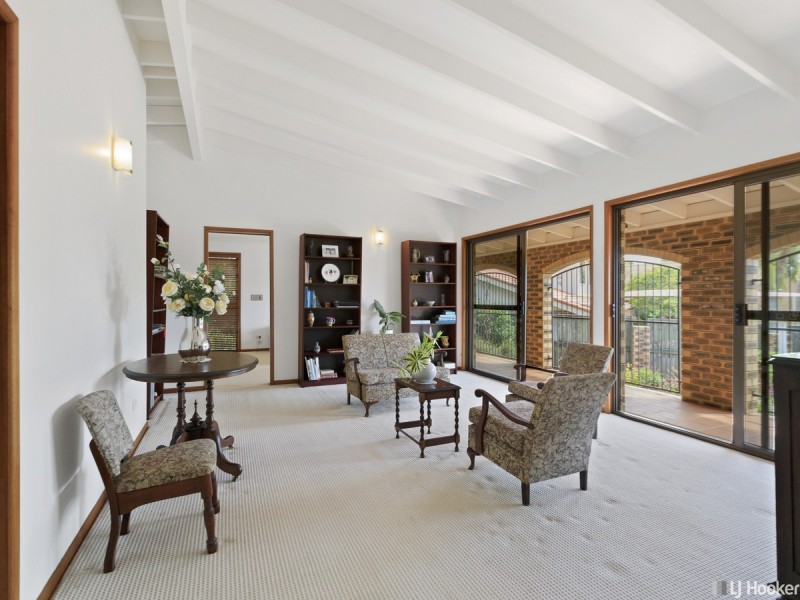 6 Walmer Court, Carindale QLD 4152