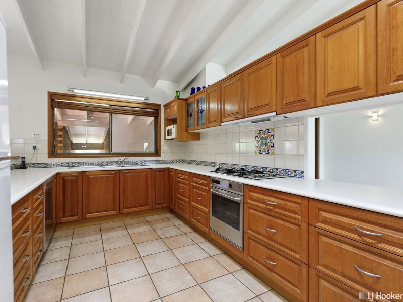 6 Walmer Court, Carindale QLD 4152