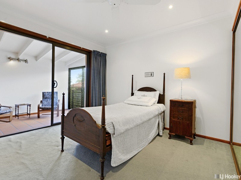 6 Walmer Court, Carindale QLD 4152