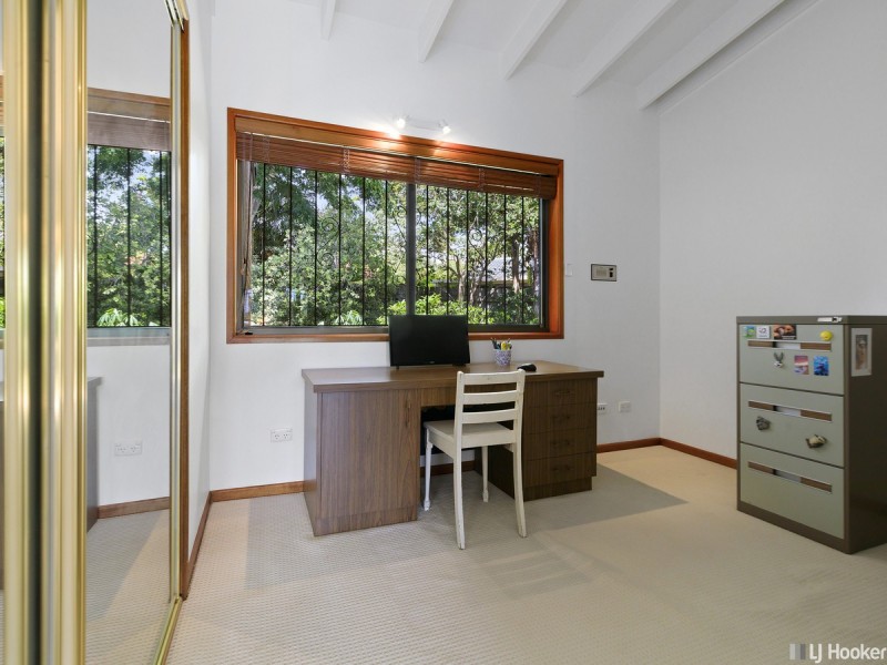 6 Walmer Court, Carindale QLD 4152