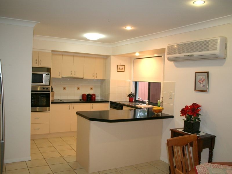 2/23 Olympus Drive, Cleveland QLD 4163