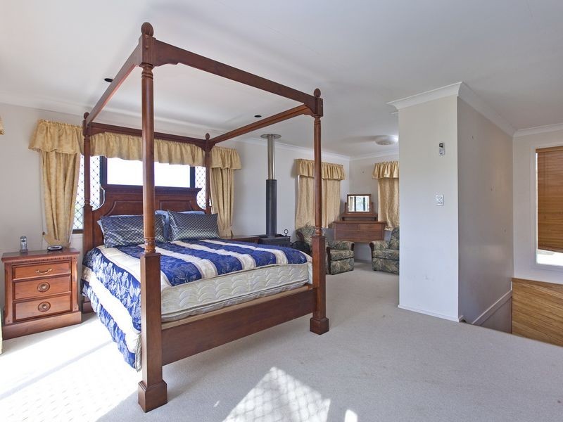 37 Strachan Road, Victoria Point QLD 4165