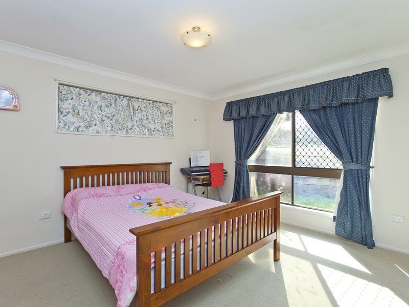 37 Strachan Road, Victoria Point QLD 4165