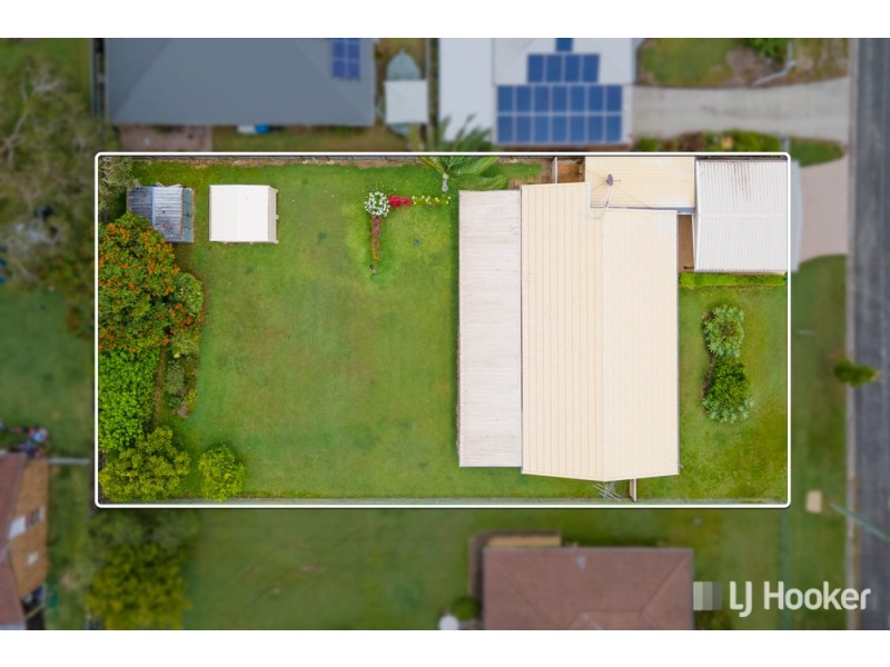 15 Anita Street, Redland Bay QLD 4165