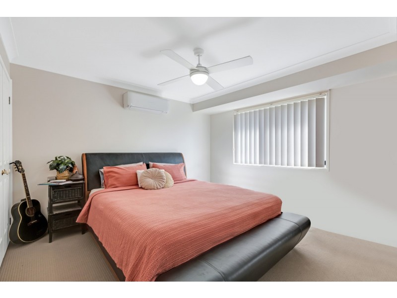 11 Ridgevale Street, Victoria Point QLD 4165