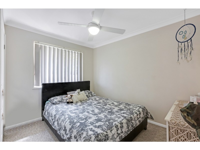 11 Ridgevale Street, Victoria Point QLD 4165