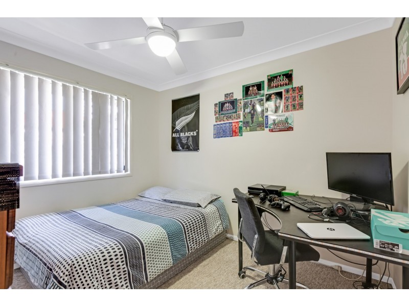 11 Ridgevale Street, Victoria Point QLD 4165