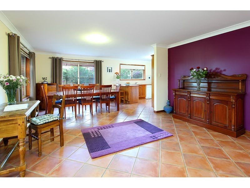 8 Ivory Lane, Ormiston QLD 4160