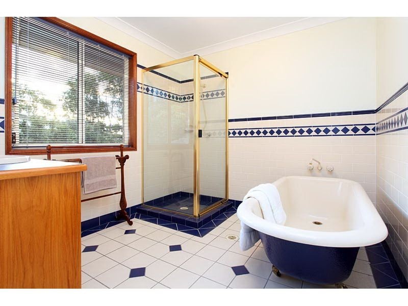 8 Ivory Lane, Ormiston QLD 4160