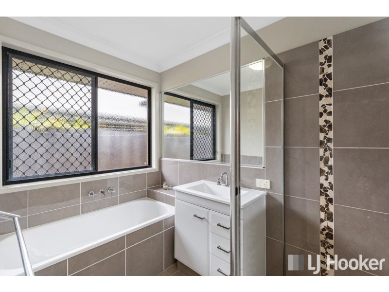90 Queensport Road South, Murarrie QLD 4172