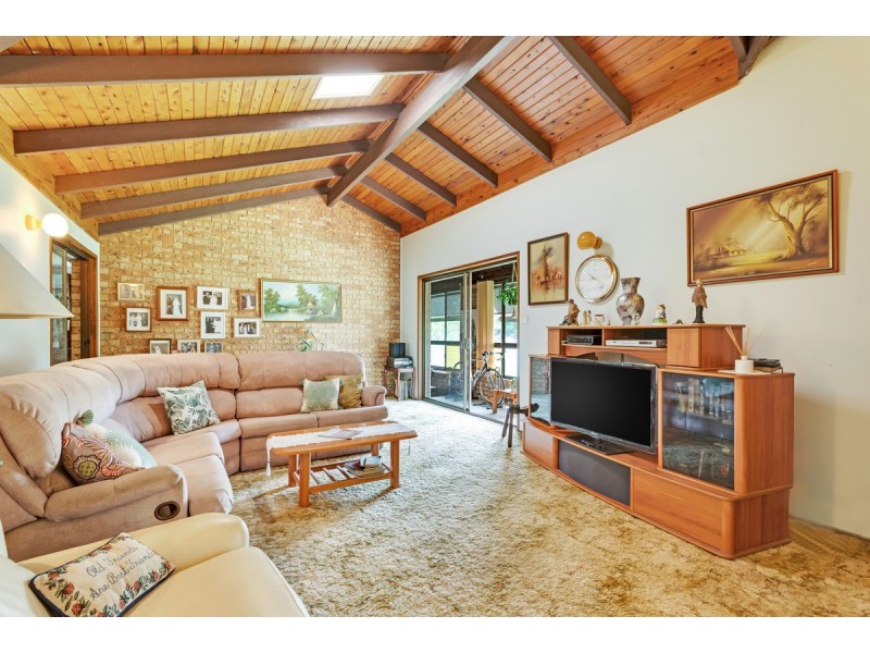 34 Coral Avenue, Loganholme QLD 4129