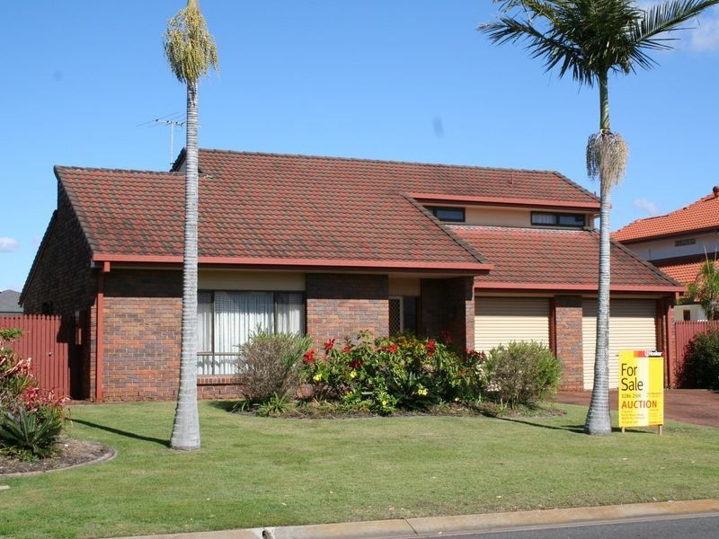 69 Anchorage Drive, Raby Bay QLD 4163