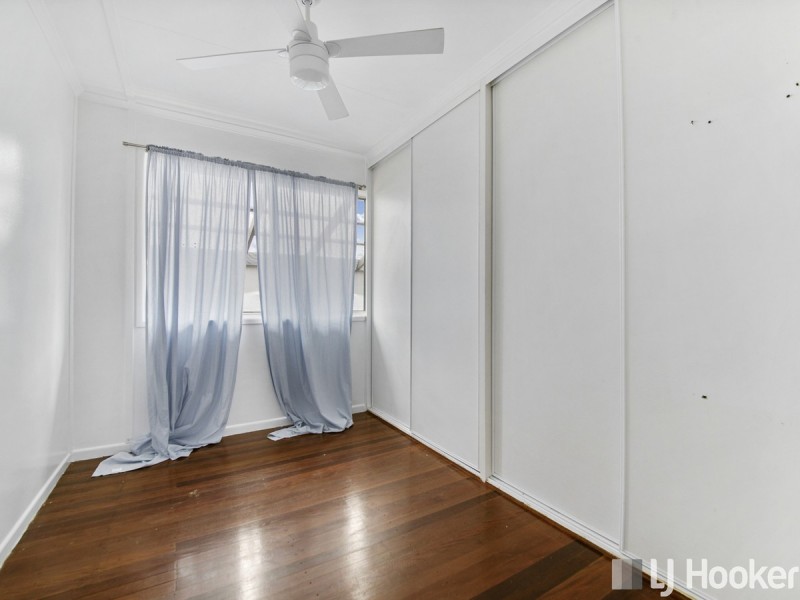 175 Broadwater Terrace, Redland Bay QLD 4165