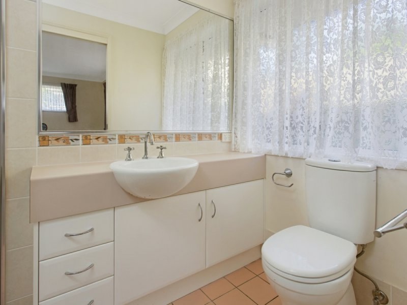 4 Goddard Road, Thornlands QLD 4164