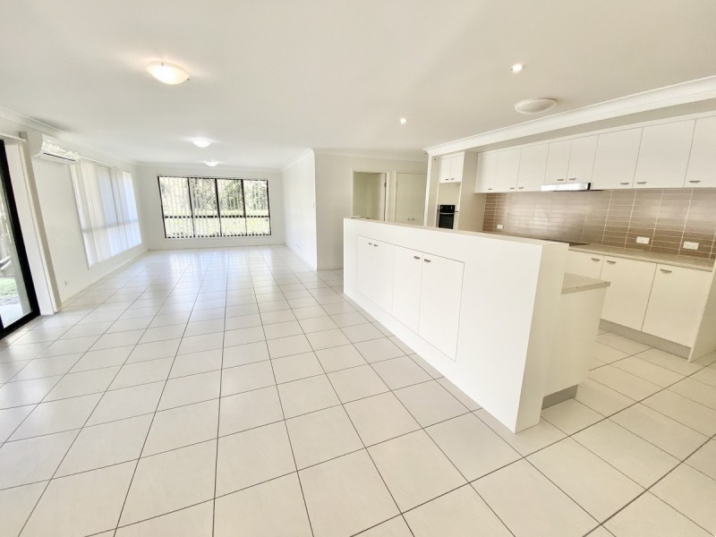 18 Sam Place, Thornlands QLD 4164