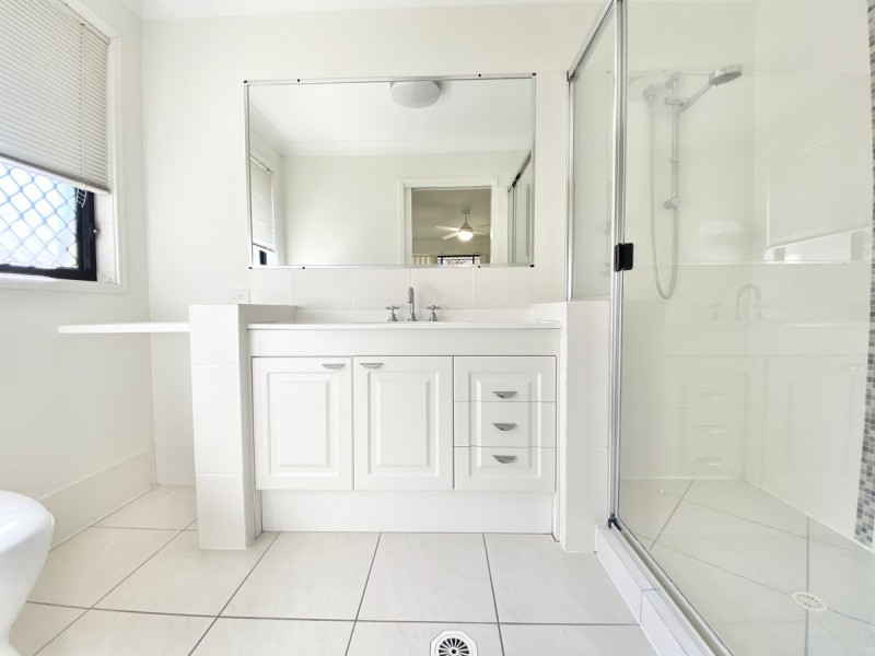 18 Sam Place, Thornlands QLD 4164