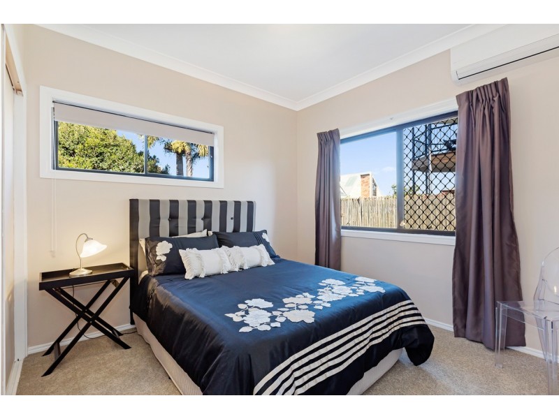 4 Lookout Court, Victoria Point QLD 4165