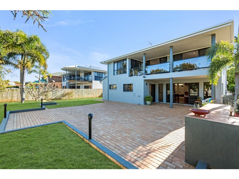 4 Lookout Court, Victoria Point QLD 4165