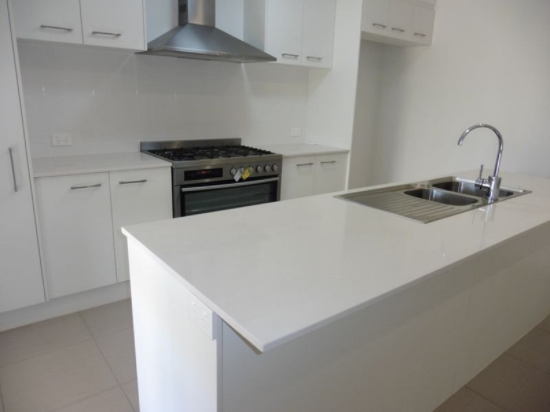 25 Burbank Road, Birkdale QLD 4159