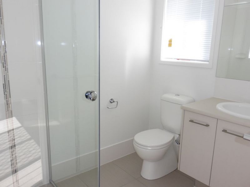 25 Burbank Road, Birkdale QLD 4159