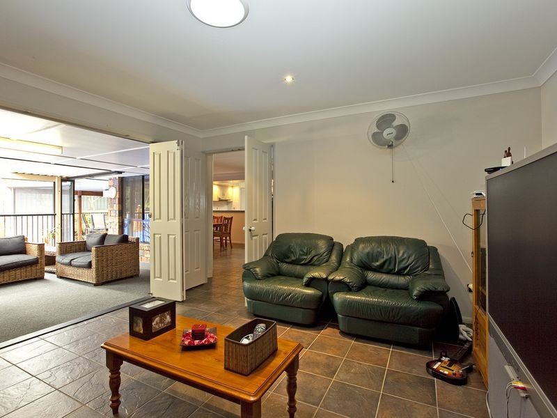 28 Grevillea Street, Redland Bay QLD 4165