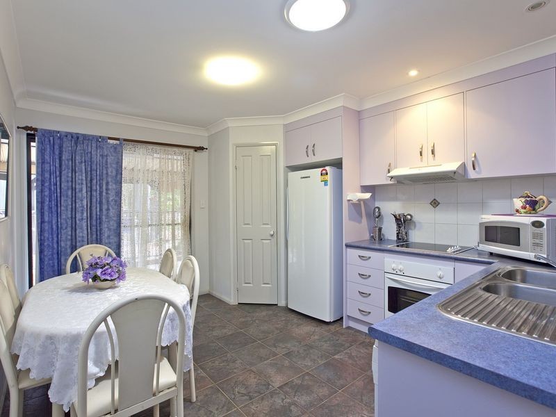 28 Grevillea Street, Redland Bay QLD 4165