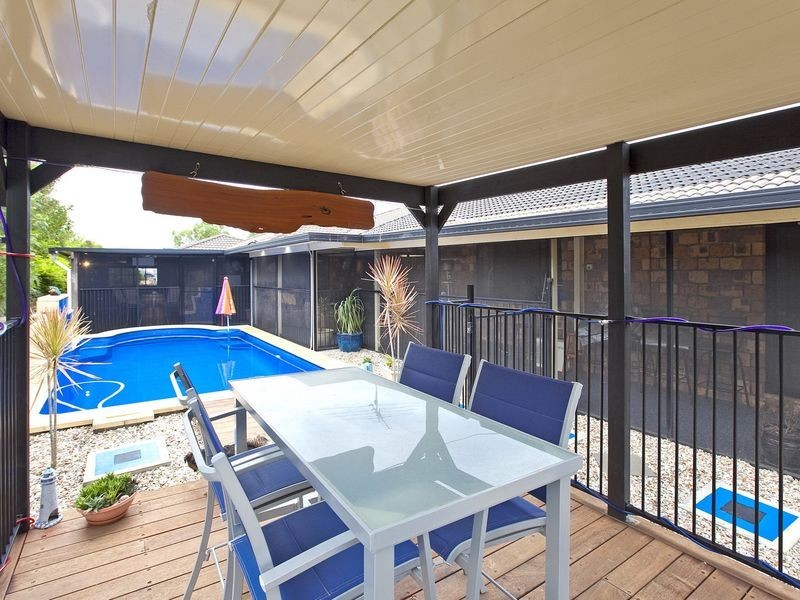 28 Grevillea Street, Redland Bay QLD 4165