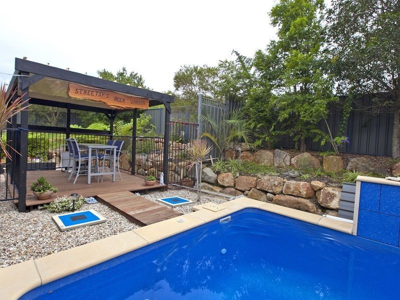 28 Grevillea Street, Redland Bay QLD 4165