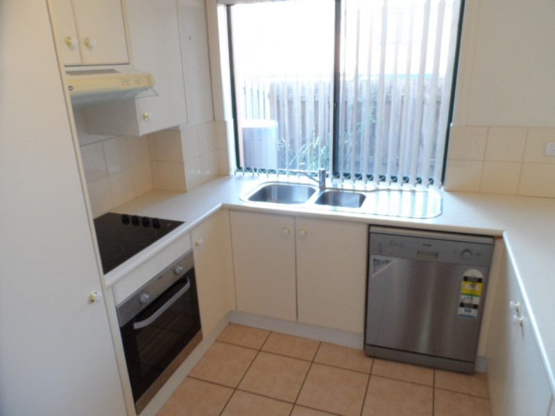 11/223 Middle Street, Cleveland QLD 4163