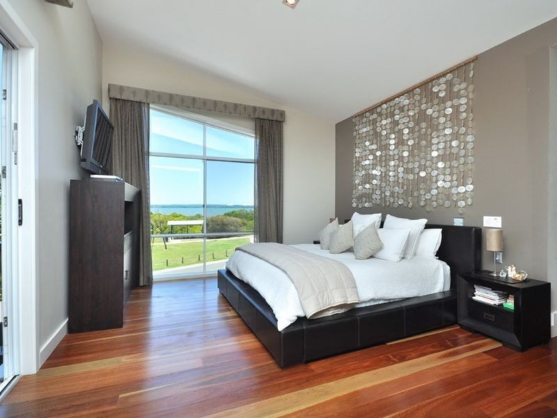 12 Talburpin Esplanade, Redland Bay QLD 4165