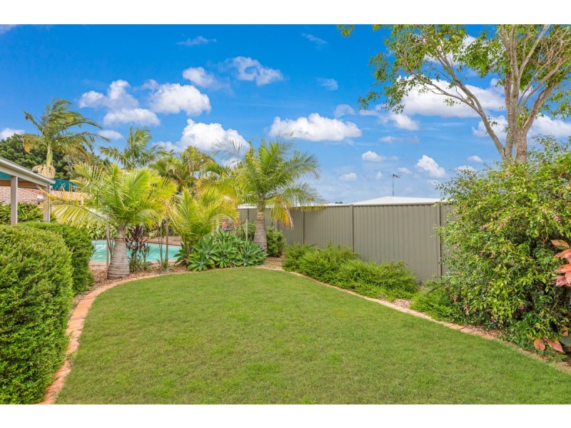 7 Moreton View Parade, Redland Bay QLD 4165