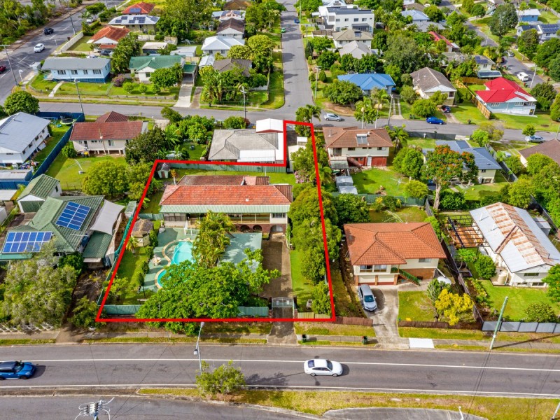 153 Wecker Road, Mansfield QLD 4122