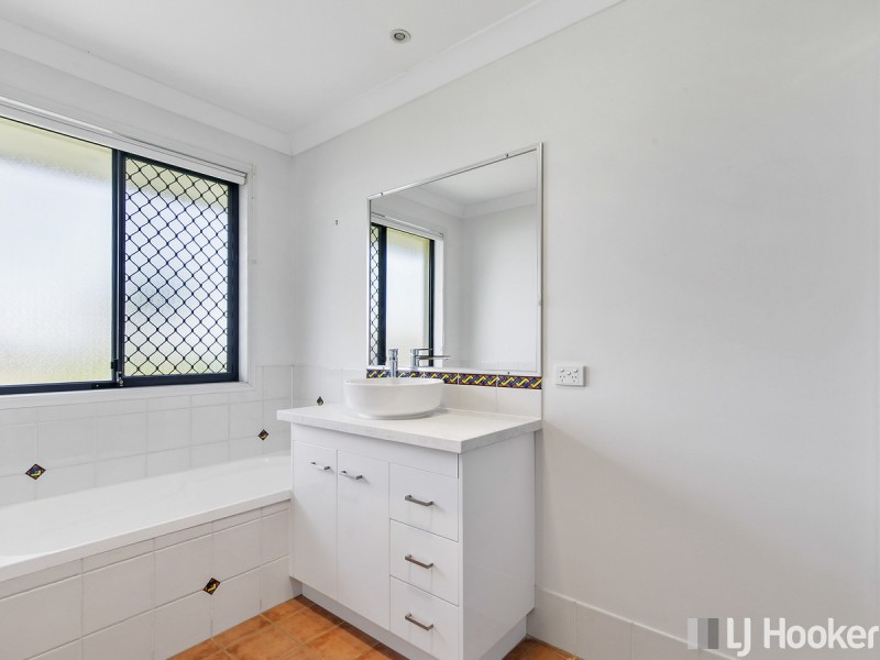 81 Morris Circuit, Thornlands QLD 4164