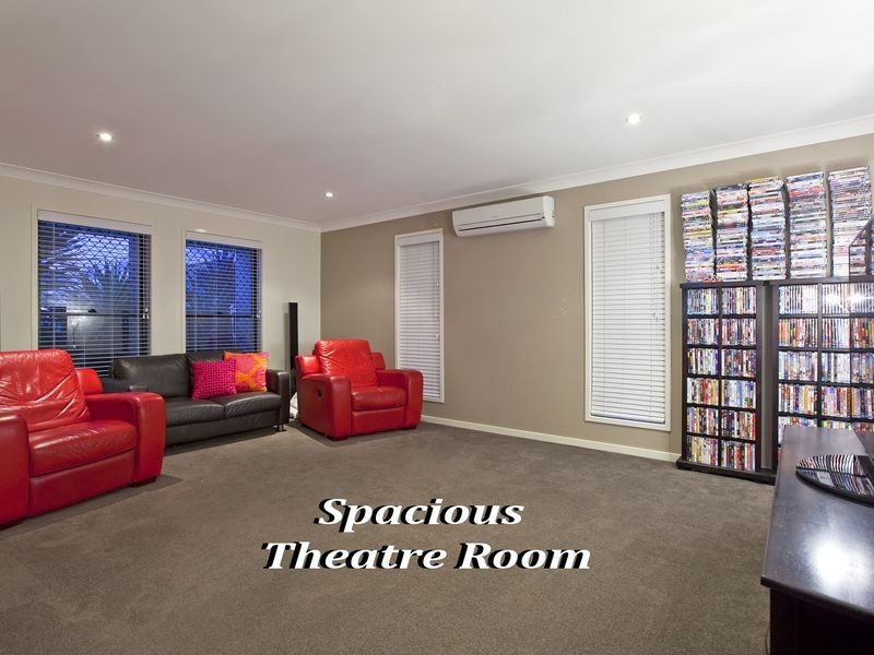 4 Nadine Crescent, Thornlands QLD 4164