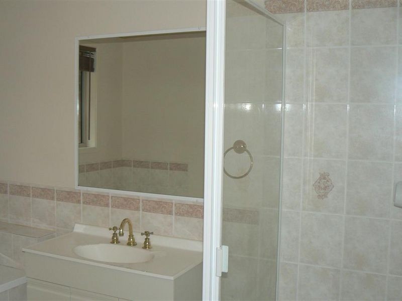 4 Bloodwood Court, Mount Cotton QLD 4165