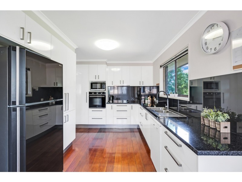 63 Island Street, Cleveland QLD 4163