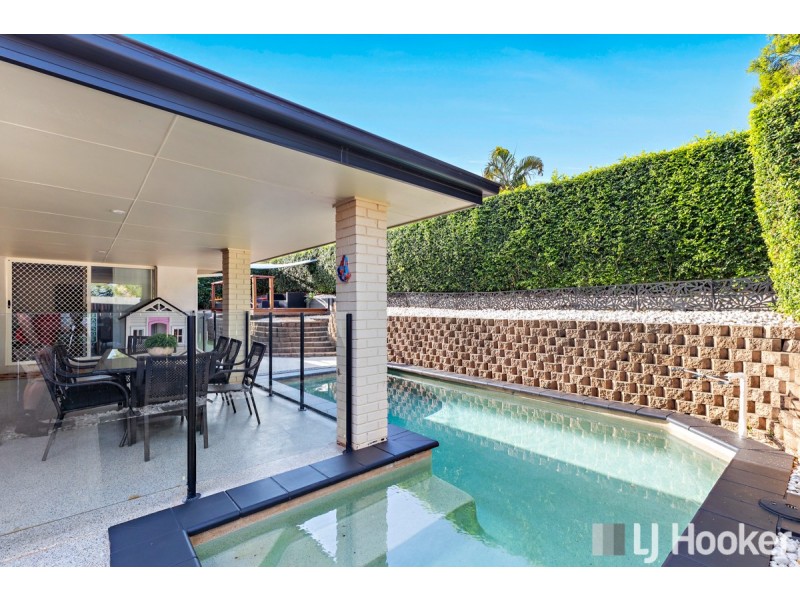 19 Daydream Street, Redland Bay QLD 4165