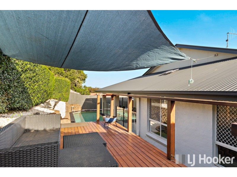 19 Daydream Street, Redland Bay QLD 4165