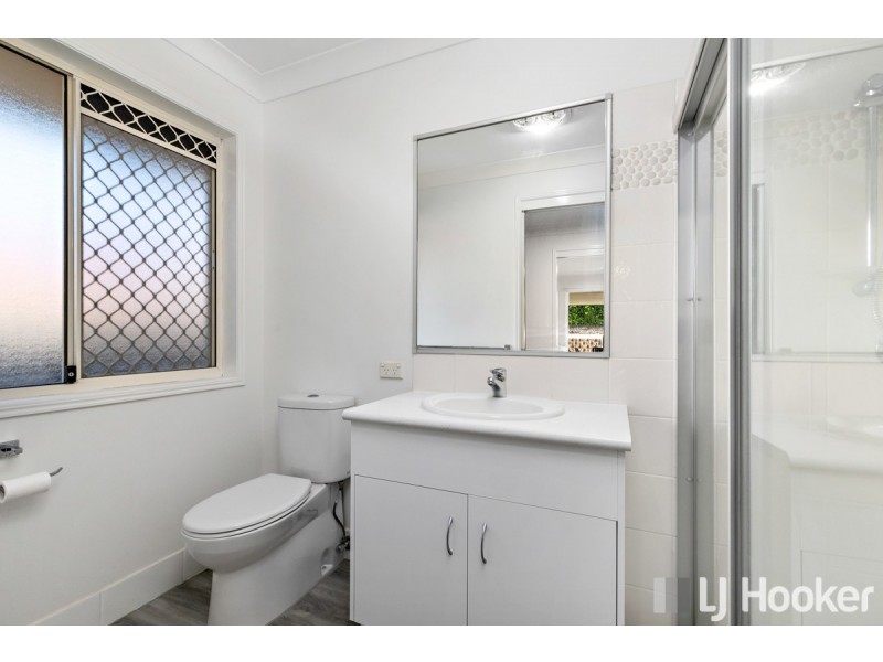 19 Daydream Street, Redland Bay QLD 4165