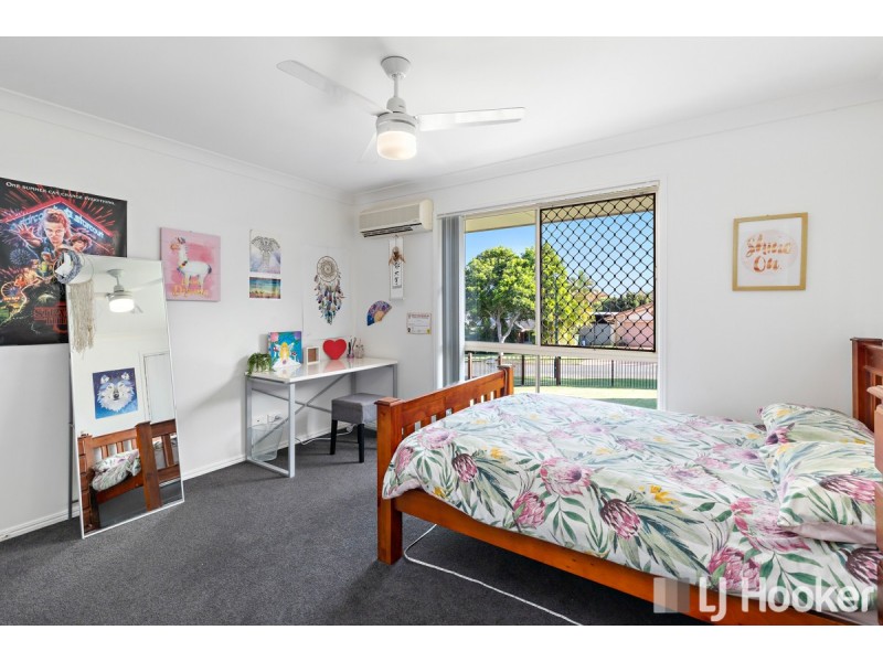 19 Daydream Street, Redland Bay QLD 4165