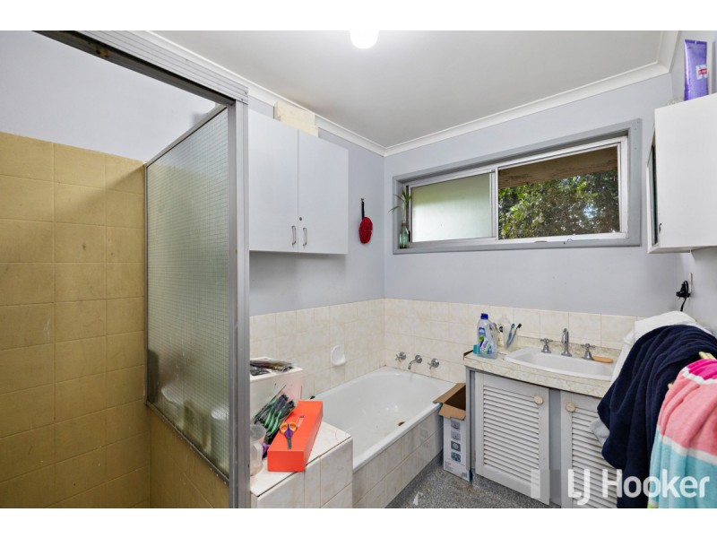 2 Sycamore Parade, Victoria Point QLD 4165