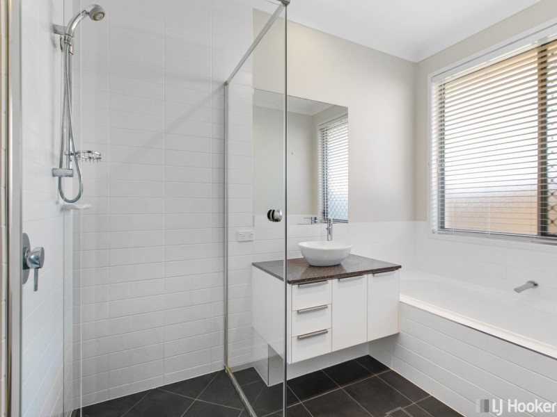 43 Kidman Circuit, Thornlands QLD 4164